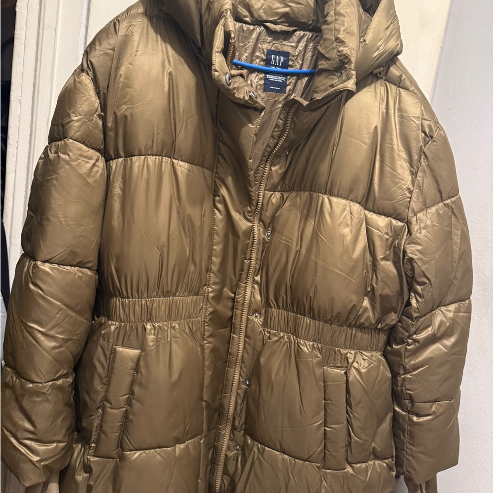GAP khaki Puffer Jacket